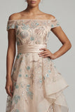 Off the Shoulder A-lijn blush pailletten Mother of the Bride jurk