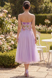 Strapless lila tule A-lijn geborduurde bloemen midi jurk