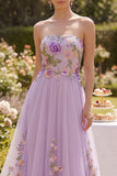 Lila strapless tule A-lijn geborduurde lange bloemenjurk