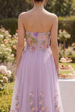 Lila strapless tule A-lijn geborduurde lange bloemenjurk