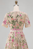 Blush V-hals tule A-lijn geborduurde midi bloemenjurk met korte mouwen