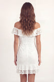 Off-the-shoulder witte kanten bodycon mini-afstudeerjurk met ruches