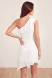 Eenschouder witte tule geraffde bodycon mini afstudeerjurk