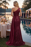 Glinsterende bordeauxrode zeemeermin met pailletten op één schouder lange galajurk met split