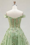 Off-the-shoulder groene A-lijn geappliqueerde korset bloemenjurk met lange gala en ruches