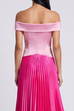 A-lijn satijnroze en fuchsia off-the-shoulder geplooide maxijurk
