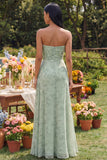 Strapless uitgesneden stoffige salie bloemen maxijurk met split