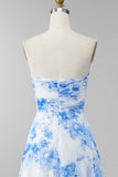 Witblauwe bloemen strapless A-lijn gerimpelde maxijurk