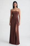 Strapless bruine gerimpelde lange formele jurk