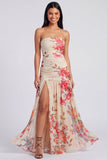 Ivoorkleurige strapless gerimpelde bloemenjurk met split