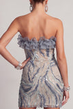 Glinsterende, stoffige blauwe strapless kralenbeklede strakke korte cocktailjurk met ruches