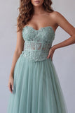 Strapless groen korset A-lijn tule appliqueerde formele jurk