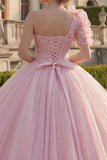 Eenschouder baljurk roze gerimpeld geappliqueerd glitter quinceañera jurk