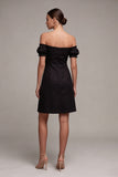 Off the Shoulder A Line Klein Zwart Jurkje met ruïnes