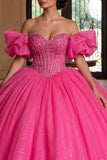 Sprankelende off-the-shoulder fuchsia korset baljurk quinceañera jurk