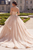 Strapless champagne-appliqueerde baljurk met ruches in quinceañera jurk