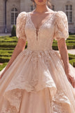 Champagne V-hals geappliqueerde baljurk quinceañera jurk met korte mouwen