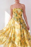 A-lijn gele strapless chiffon bedrukte midi bloemenjurk