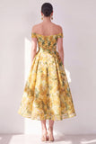 Off-the-shoulder A-lijn gele chiffon bedrukte bloemen midi-jurk met zakken