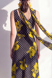 Zwarte gele bloem A-lijn V-hals chiffon midi-jurk met halsdoek