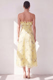 Gele A-lijn strapless chiffon met ruches midi bloemenjurk