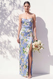 Strapless blauwe bloemen gerimpelde bruidsmeisjesjurk met split