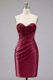Satijn bordeauxrode sweetheart gerimpelde Bodycon Mini Homecoming jurk met pailletten