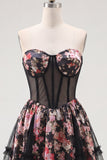 Zwarte roze bloem A-lijn strapless korset korte homecomingjurk