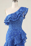 Eenschouder koningsblauwe bodycon met bloemenkralen en gerimpelde homecoming jurk met split