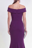 Off-the-shoulder paarse zeemeermin gerimpelde formele jurk met split