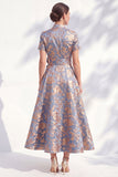 A-lijn blauwe gouden bloem V-hals midi Mother Of the Bride jurk met riem
