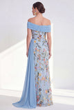 Off-the-shoulder groene schede bloemenjurk van de moeder van de bruid met sjerp