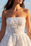 Strapless bloemenkant A Line Kleine Witte Jurk