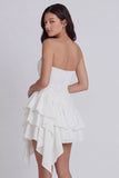 Strapless gelaagde A-lijn gerimpelde witte jurk