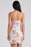 Bodycon lichtroze bloemenpailletten Homecoming jurk met strik