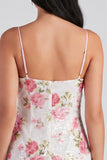 Bodycon lichtroze bloemenpailletten Homecoming jurk met strik
