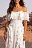 Off-the-shoulder ivoor A-lijn rucherige boho trouwjurk