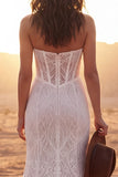 Strapless kant ivoor korset met een sweep sleep boho trouwjurk