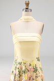 Strapless gele A-lijn maxi bloemenjurk met sjaal