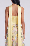Strapless gele A-lijn maxi bloemenjurk met sjaal