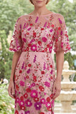 Fuchsia bloemenbateau hals geborduurde midi moeder van de bruid jurk met split