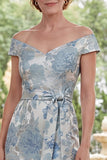 Blauwe off-the-shoulder bodycon Jacquard bloemenjurk met lange moeder van de bruid jurk met riem