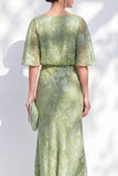 Saliegroene zeemeermin Chiffon met bloemen met ruches in Bateau neck, lange moeder van de bruid jurk