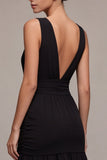 V-hals gerimpelde A-lijn rugloze midi black tie jurk