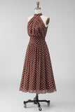 Koffiewitte A-lijn halter hals chiffon rugloos midi polka dots jurk