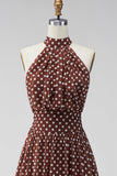Koffiewitte A-lijn halter hals chiffon rugloos midi polka dots jurk