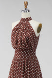 Koffiewitte A-lijn halter hals chiffon rugloos midi polka dots jurk