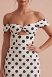 Bodycon witte en zwarte sleutelgat off-the-shoulder midi polka dots jurk