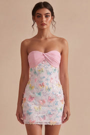 Sprankelende roze en witte bloemen strakke mini strapless kralenjurk voor afstudeerceremonieën