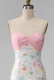Sprankelende roze en witte bloemen strakke mini strapless kralenjurk voor afstudeerceremonieën